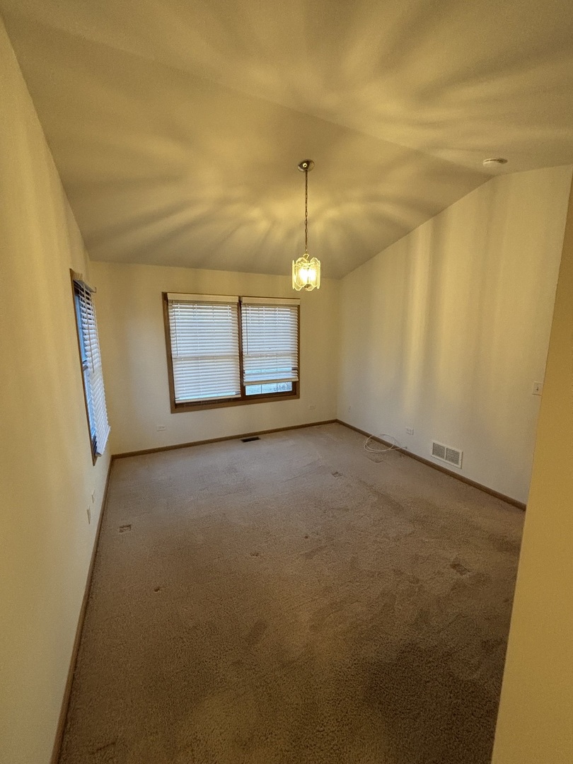 5837 Fieldstone Trail McHenry, IL 60050 - Photo 11 of 27