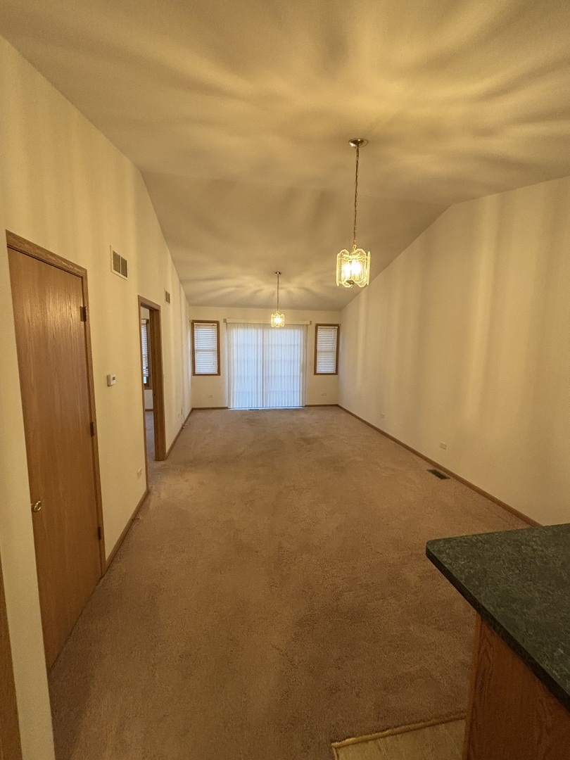 5837 Fieldstone Trail McHenry, IL 60050 - Photo 6 of 27