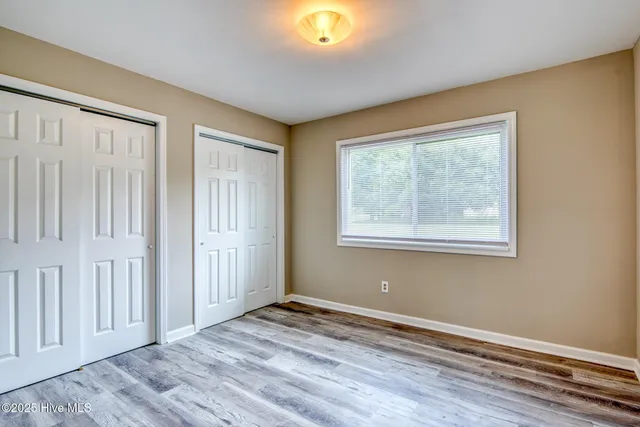 $1,350 | 39 Roberts Road, Unit 2, Hampstead, NC 28443