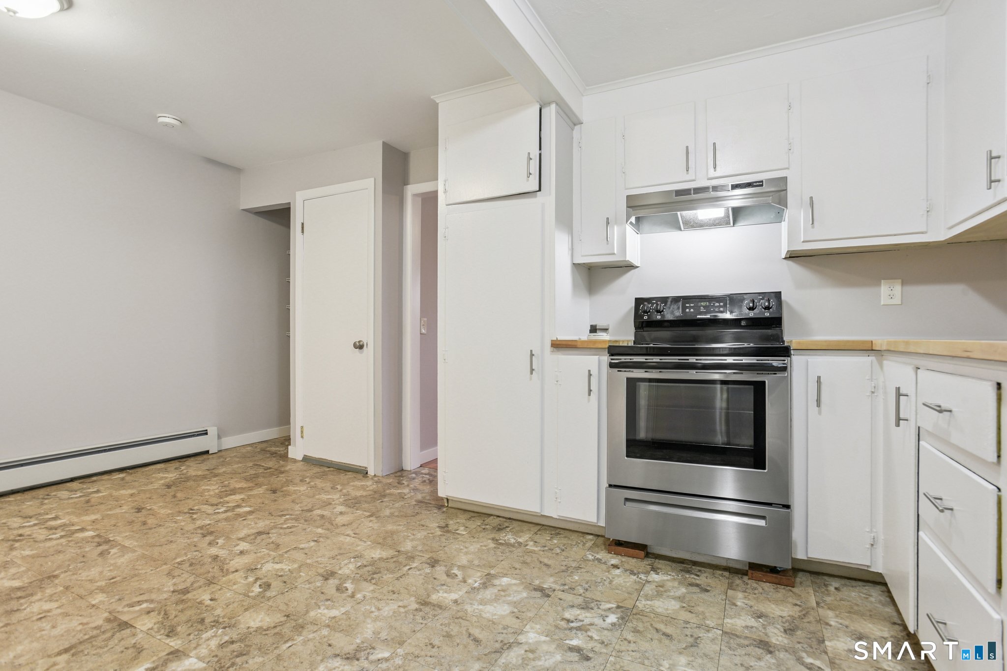 41 Fountain Street Norwich, CT 06360 - Photo 10 of 28