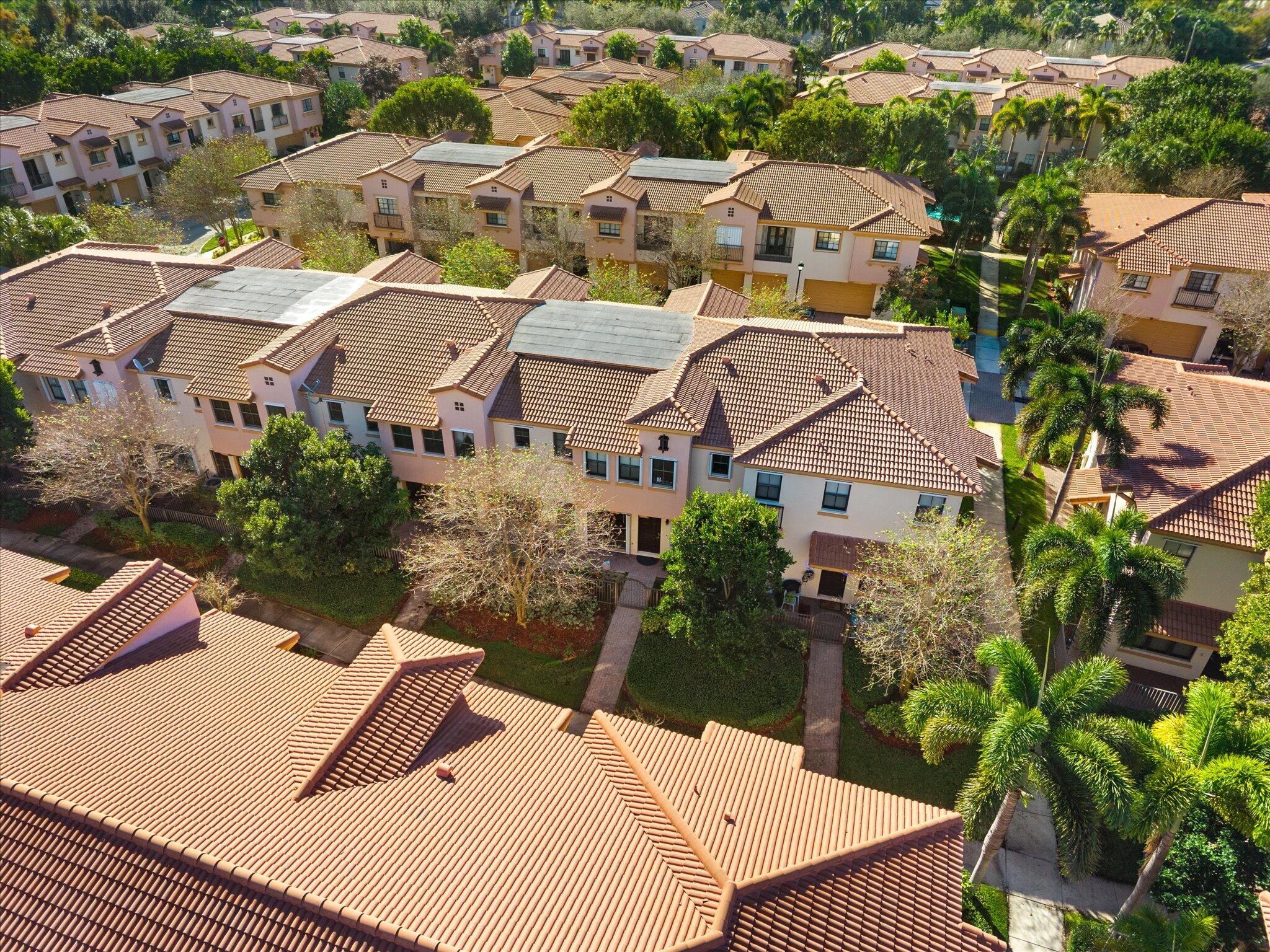 4735 Preserve Street Pompano Beach, FL 33073 - Photo 46 of 51 45-47