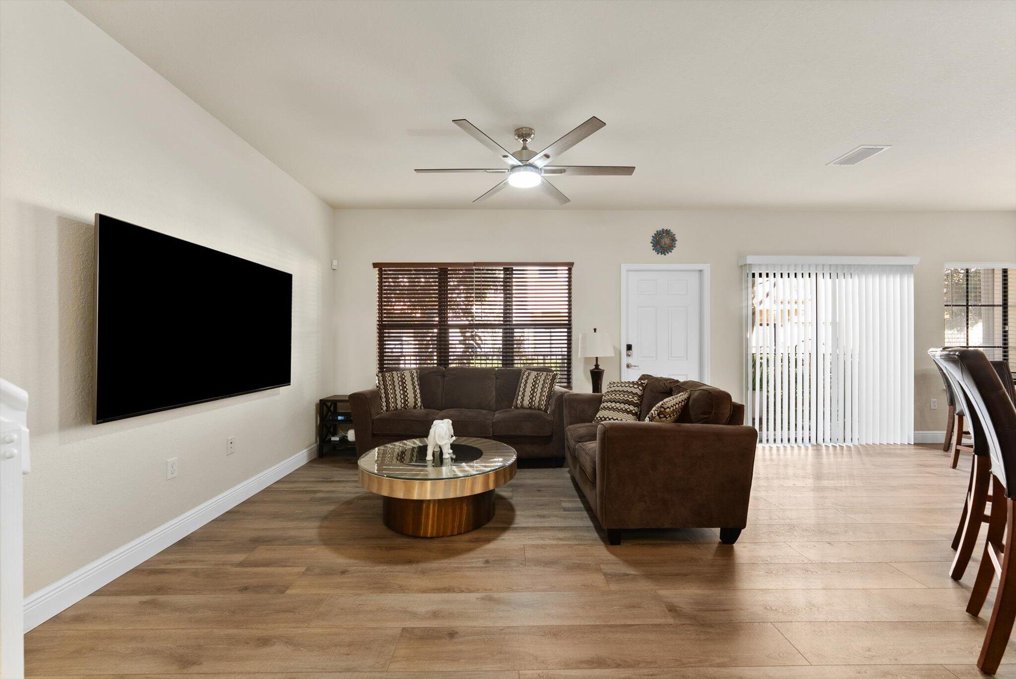 4735 Preserve Street Pompano Beach, FL 33073 - Photo 7 of 51 07-7