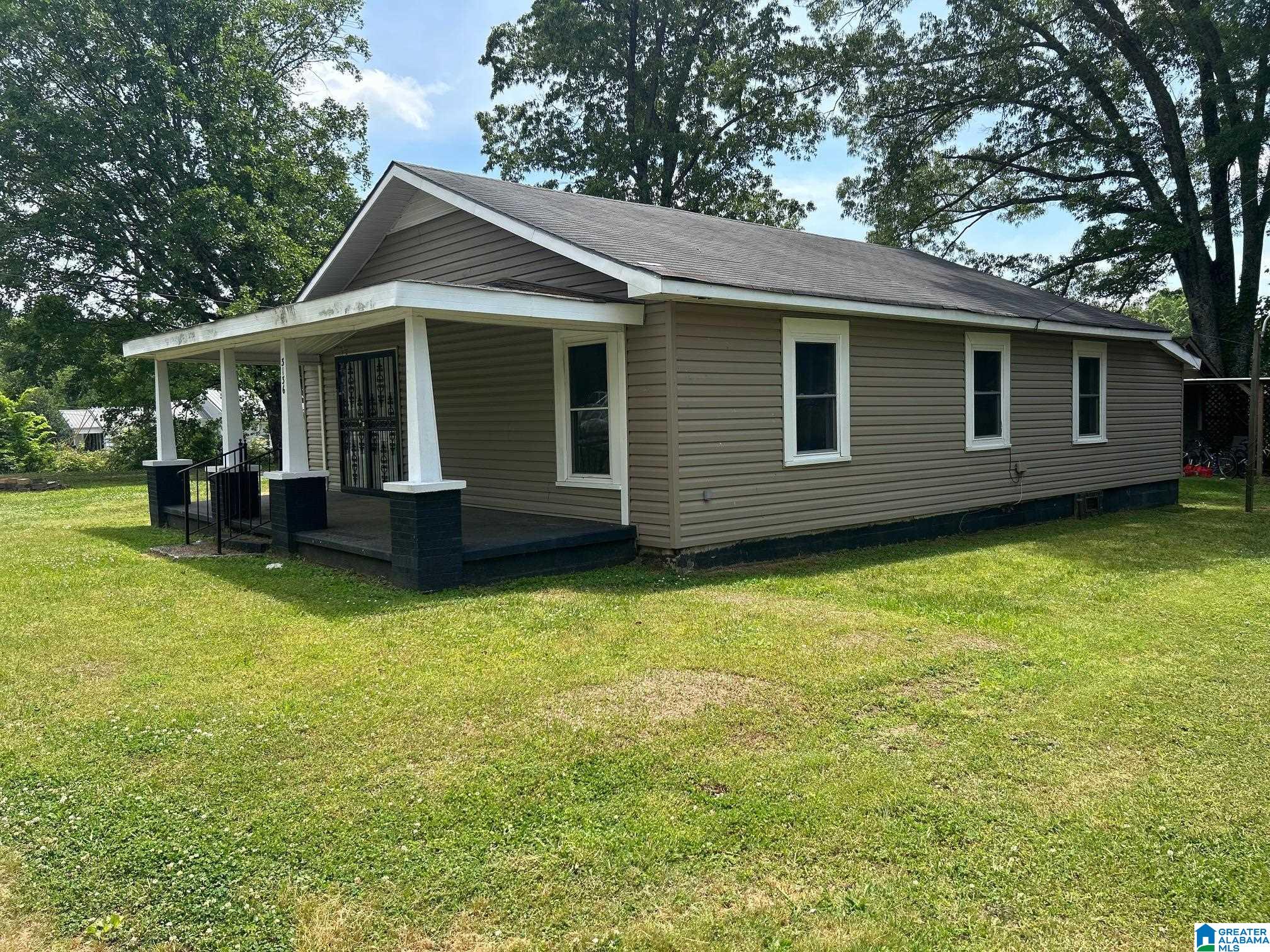 3136 Choccolocco Road Anniston, AL 36207 - Photo 3 of 26