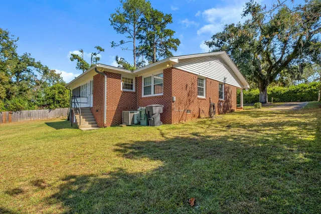 $2,200 | 1716 South Meridian Street, Tallahassee, FL 32301