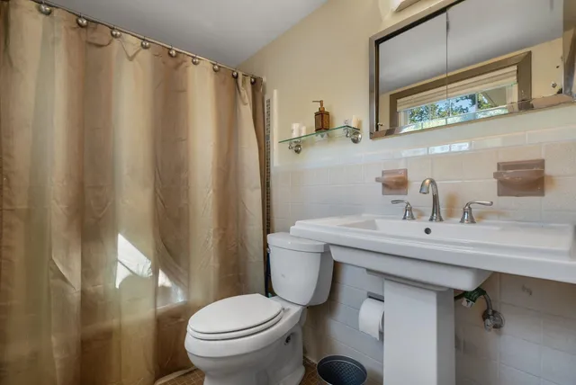 $2,200 | 1716 South Meridian Street, Tallahassee, FL 32301