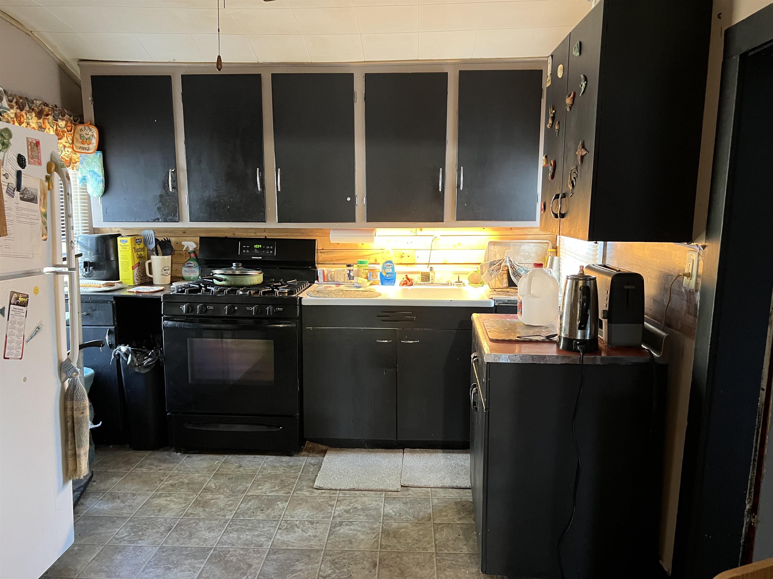 432 West Front Street Muscoda, WI 53573 - Photo 10 of 25