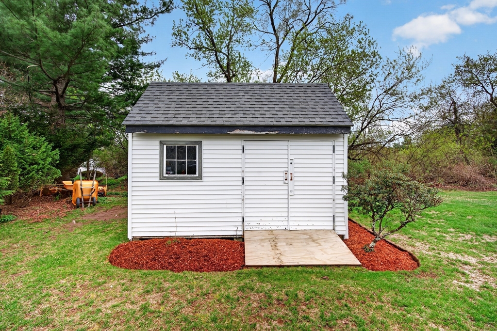 13 Hamilton Road Northborough, MA 01532 - Photo 32 of 40 Gallery Image 32