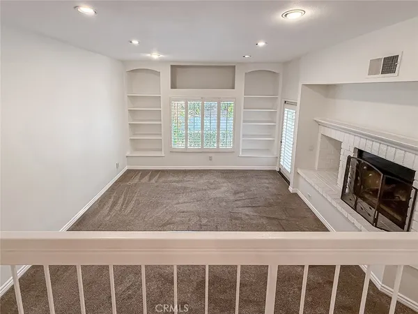 $2,900 | 3354 Darby Street, Unit 314, Simi Valley, CA 93063