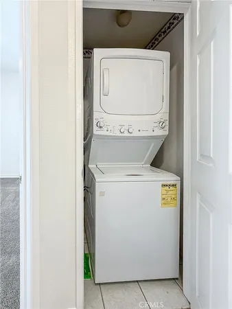 $2,900 | 3354 Darby Street, Unit 314, Simi Valley, CA 93063