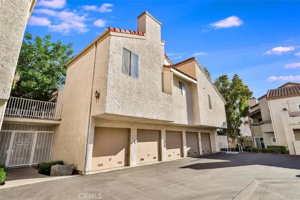 $2,900 | 3354 Darby Street, Unit 314, Simi Valley, CA 93063