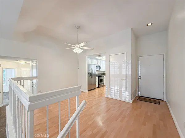 $2,900 | 3354 Darby Street, Unit 314, Simi Valley, CA 93063