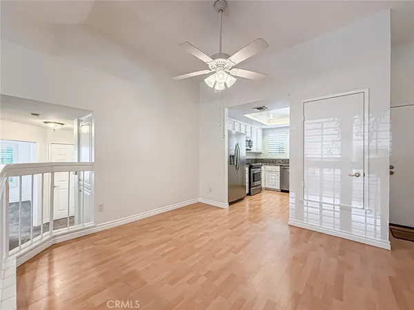 $2,900 | 3354 Darby Street, Unit 314, Simi Valley, CA 93063
