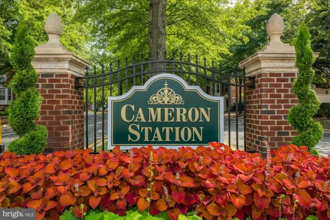 $685,000 | 183 Martin Lane, Alexandria, VA 22304