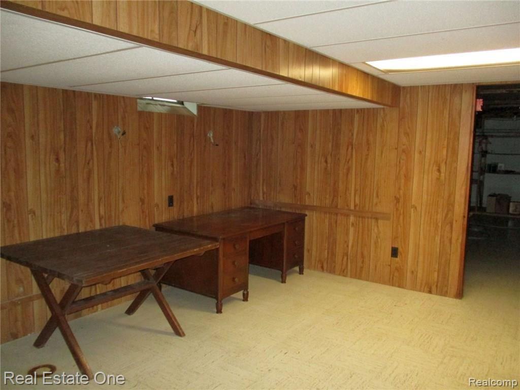 1228 Green Ridge Road Rochester, MI 48309 - Photo 43 of 50 IMG_0799.jpg