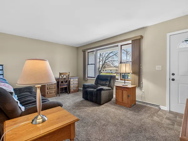 $255,000 | 475 North 4th Avenue, Coal City, IL 60416