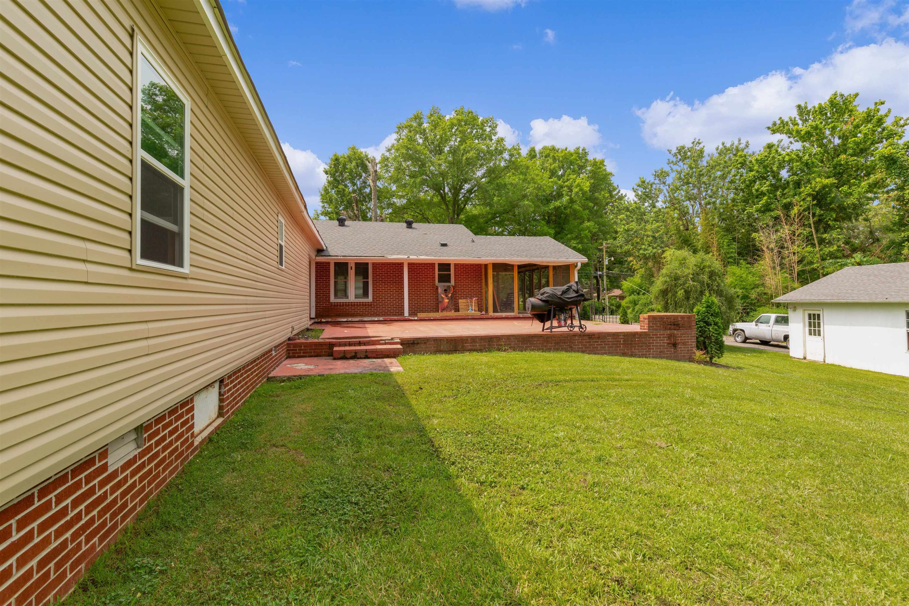 1056 Phelps Lane Milan, TN 38358 - Photo 20 of 24 Photo 20