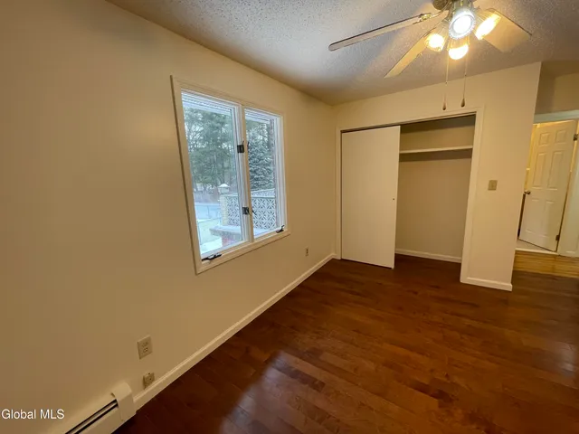 $2,800 | 54 Highway 236, Unit A, Halfmoon, NY 12065