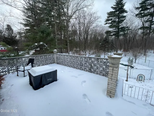 $2,800 | 54 Highway 236, Unit A, Halfmoon, NY 12065