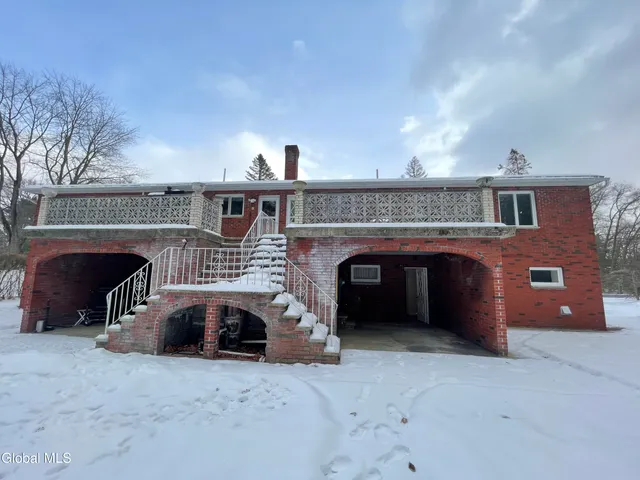 $2,800 | 54 Highway 236, Unit A, Halfmoon, NY 12065