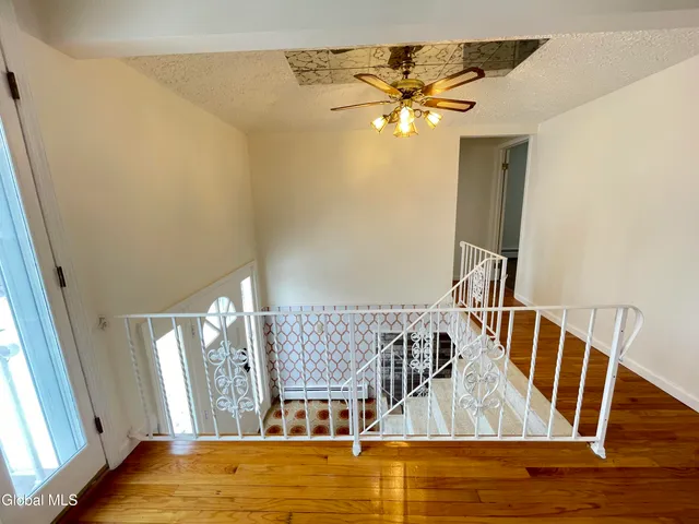 $2,800 | 54 Highway 236, Unit A, Halfmoon, NY 12065