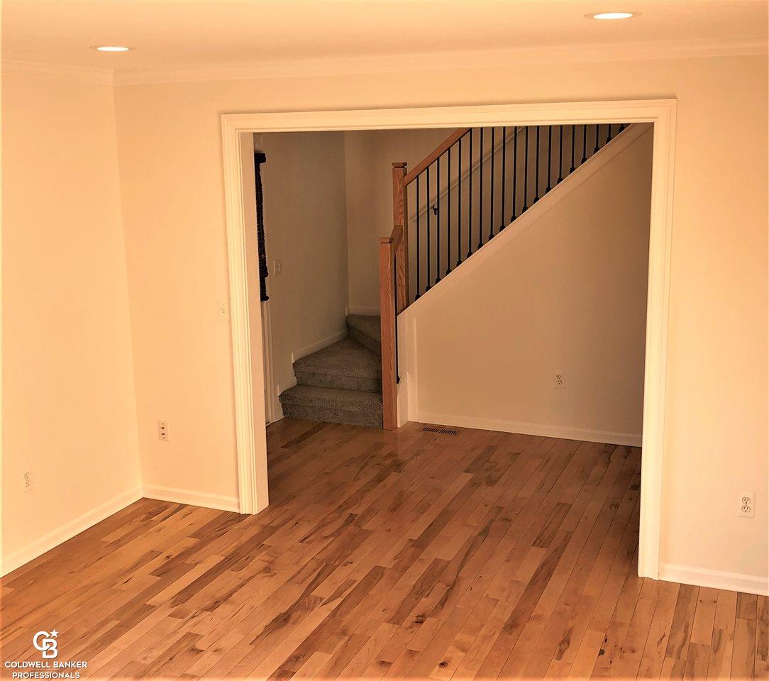 2510 Dearborn Avenue Rochester Hills, MI 48309 - Photo 8 of 48