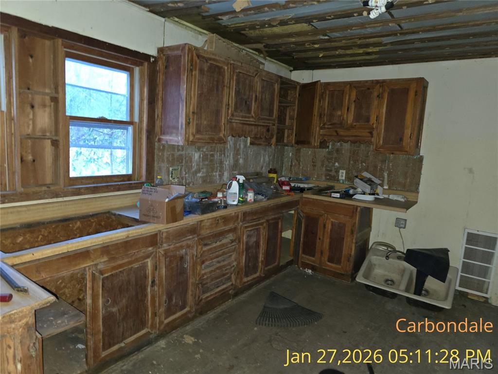 37 Griffith Drive Carbondale, IL 62903 - Photo 12 of 21