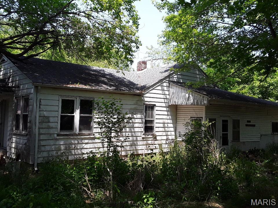 37 Griffith Drive Carbondale, IL 62903 - Photo 4 of 21