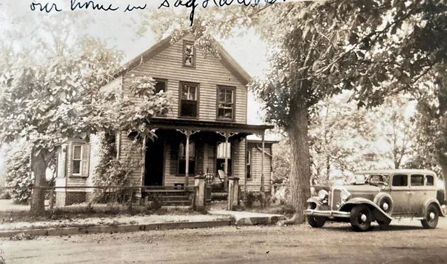 $2,750,000 | 133 Glover Street, Sag Harbor, NY 11963