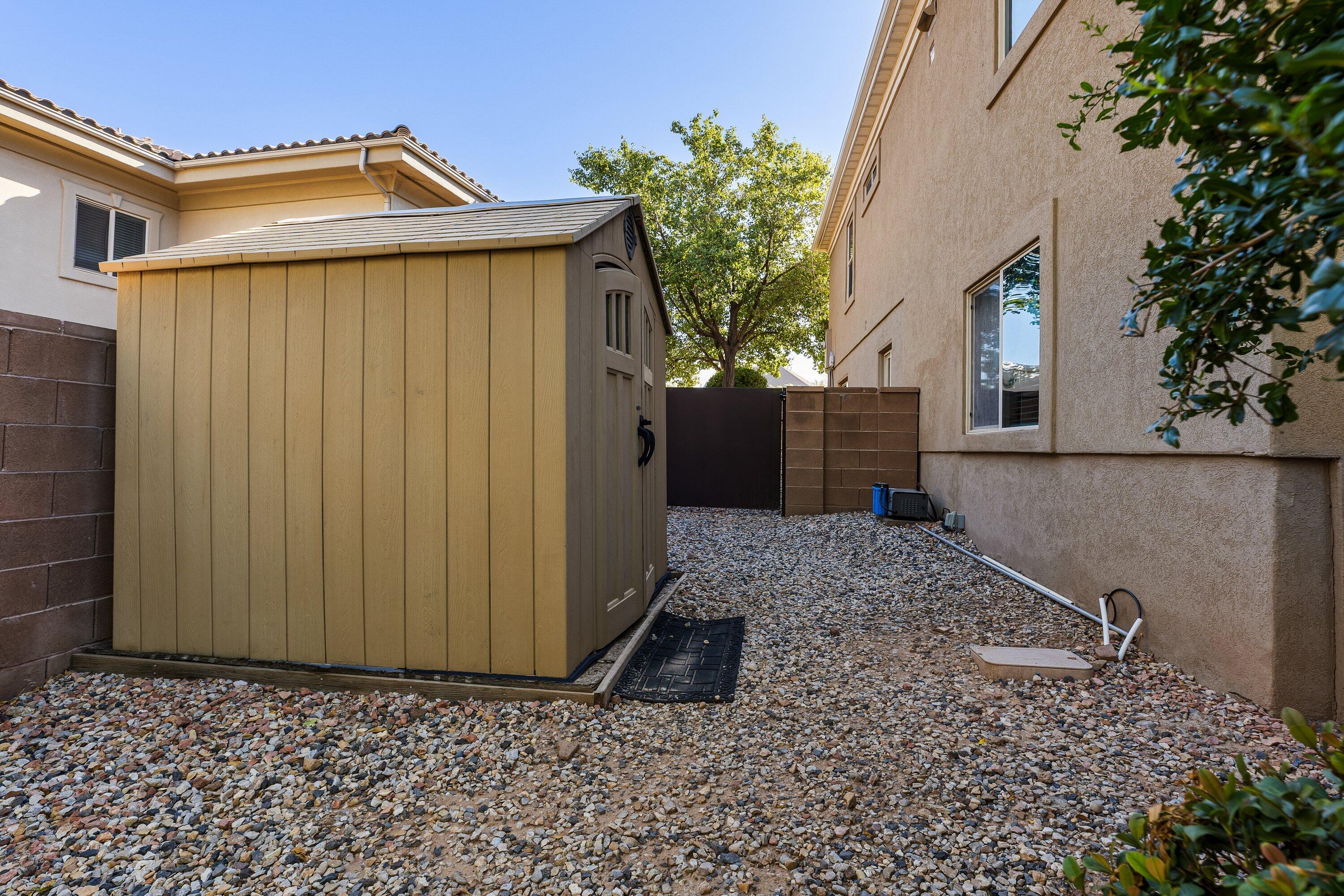 1474 Rocky Road St. George, UT 84790 - Photo 42 of 55 Side yard