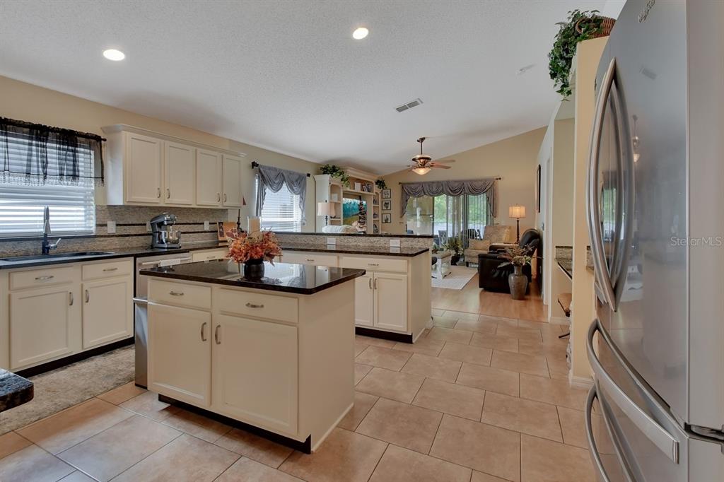 592 Blue Park Road Orange City, FL 32763 - Photo 12 of 43