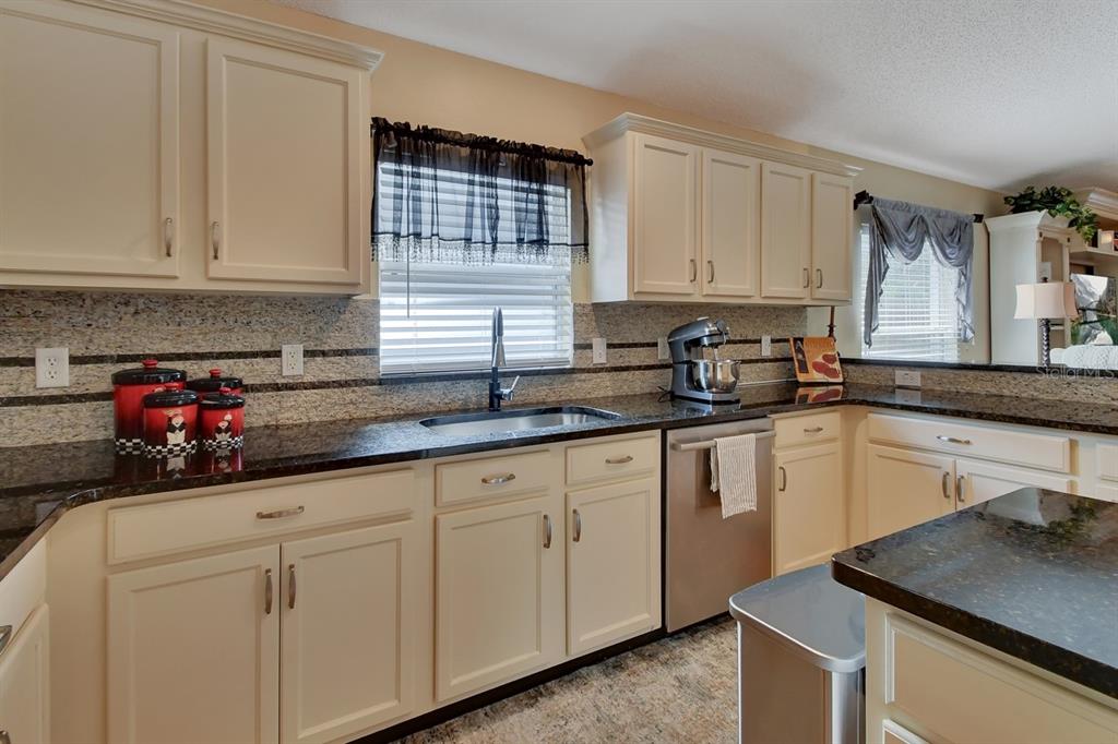 592 Blue Park Road Orange City, FL 32763 - Photo 15 of 43