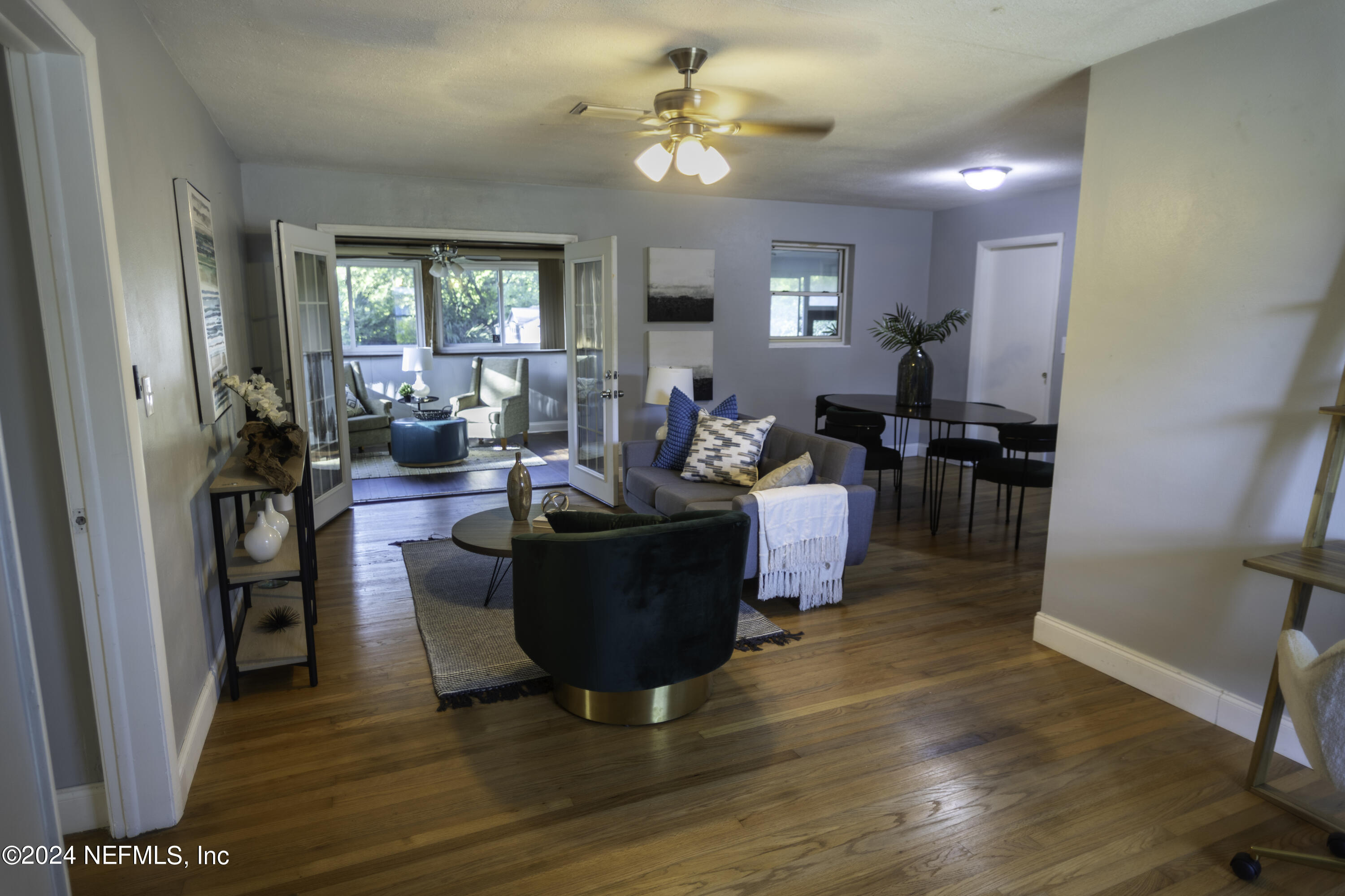 6252 Merrill Road Jacksonville, FL 32277 - Photo 4 of 22 6252 Merril-3