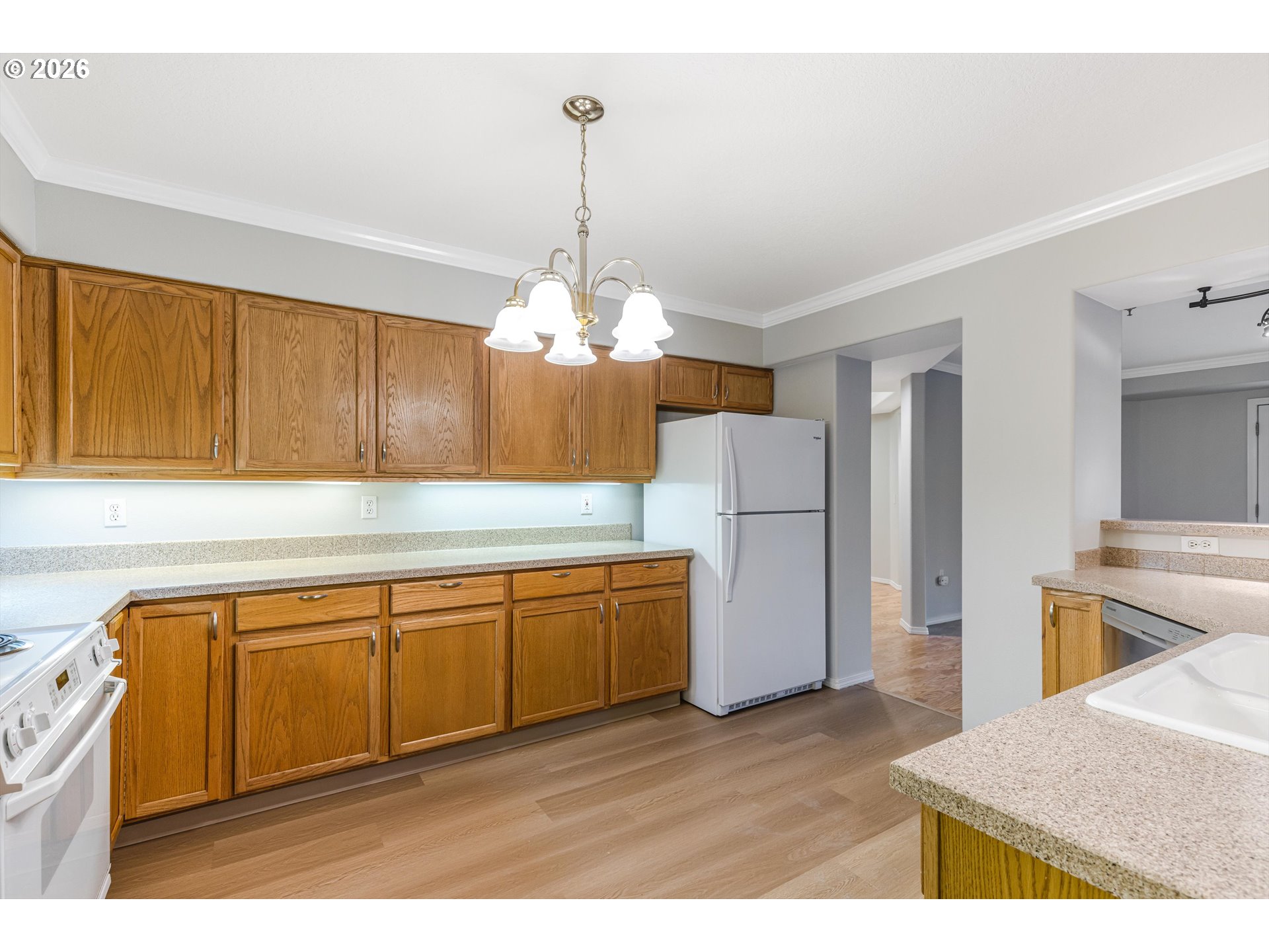 15530 Northeast Knott Street, Unit 35 Portland, OR 97230 - Photo 14 of 39