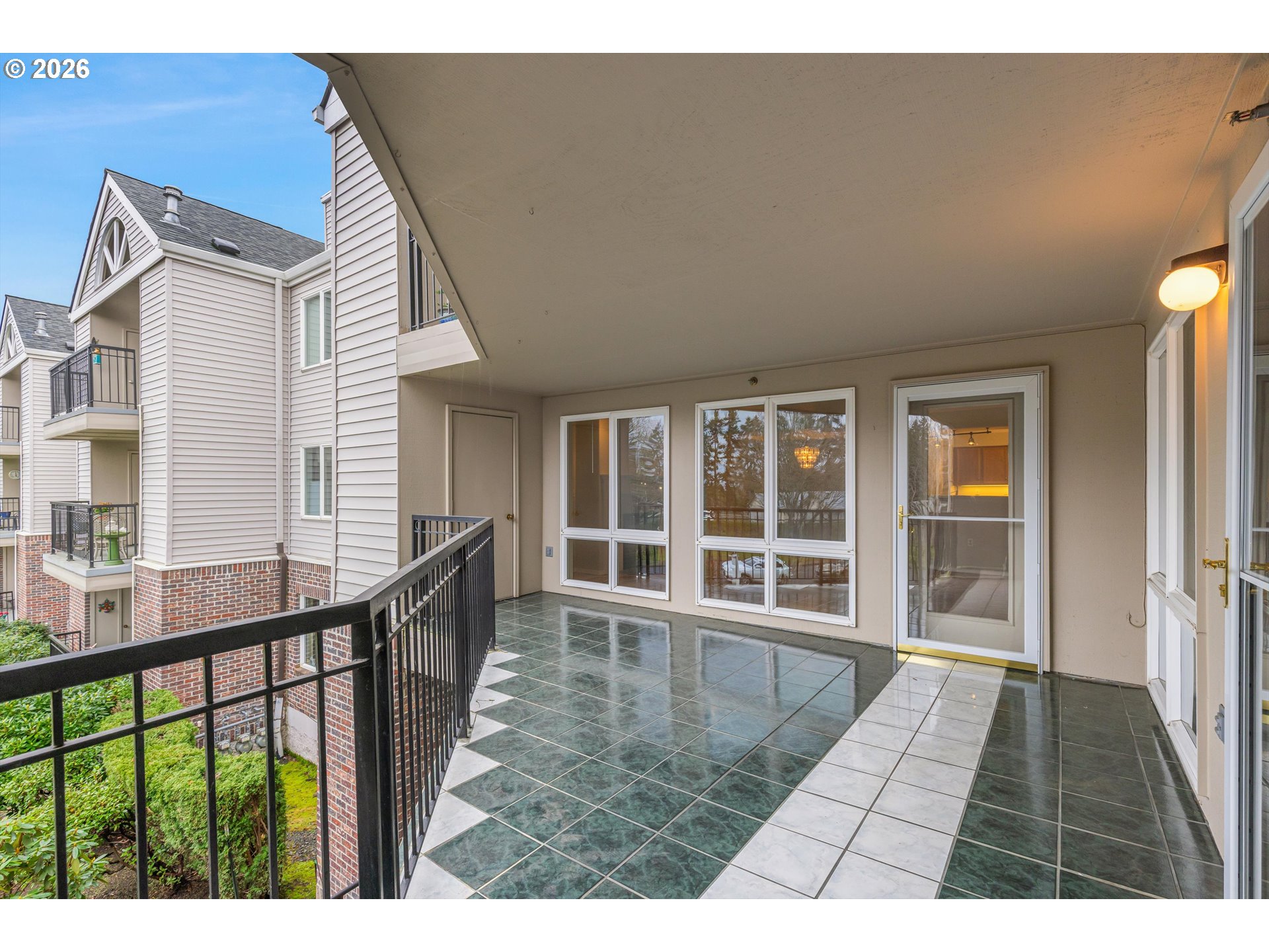 15530 Northeast Knott Street, Unit 35 Portland, OR 97230 - Photo 29 of 39