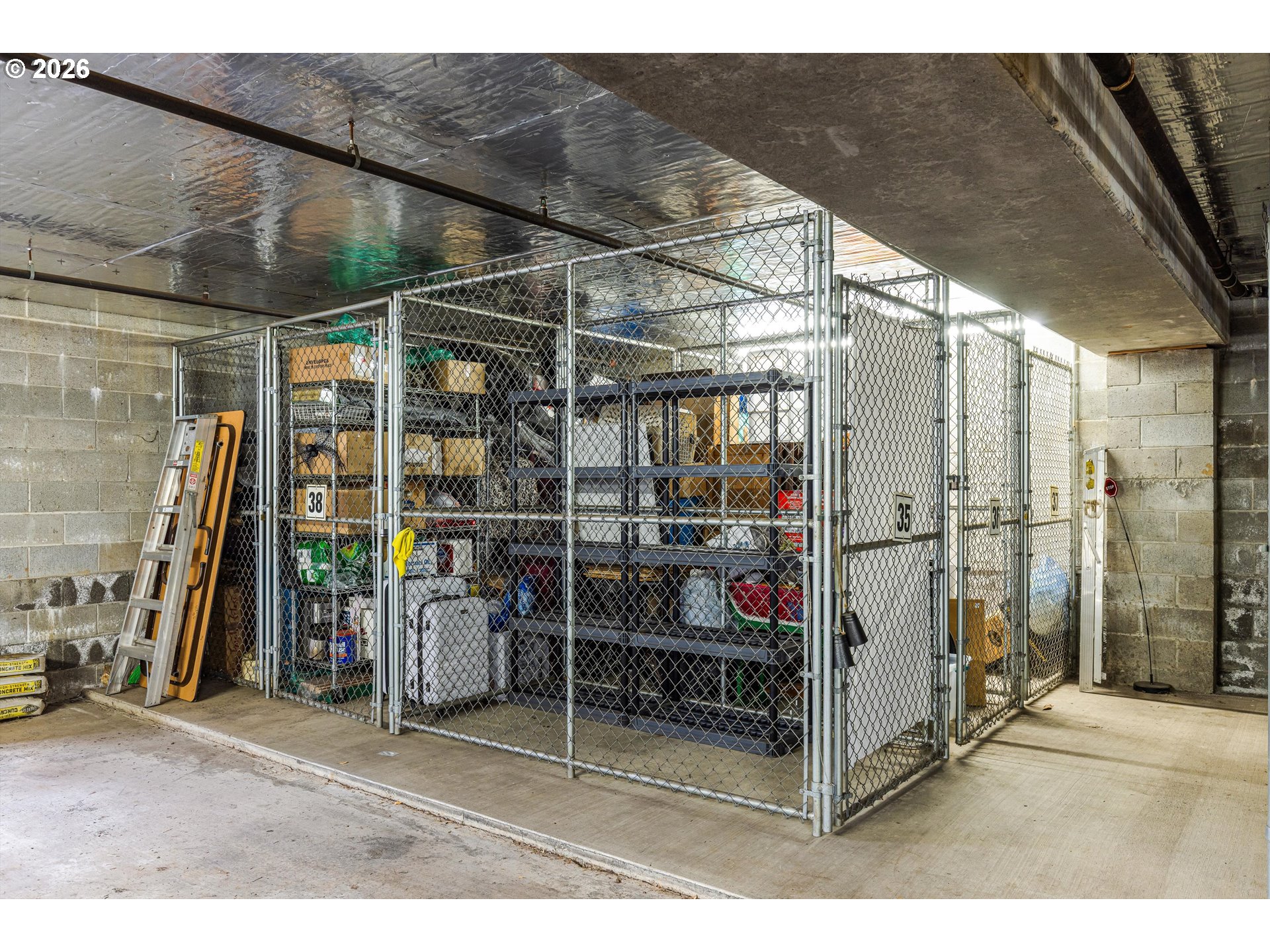 15530 Northeast Knott Street, Unit 35 Portland, OR 97230 - Photo 34 of 39