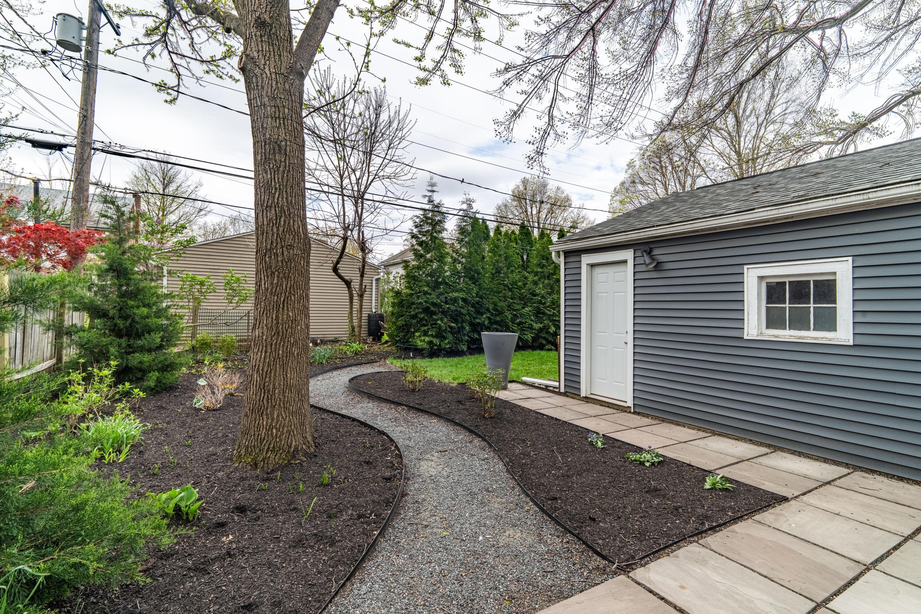 361 East Dunedin Road Columbus, OH 43214 - Photo 23 of 23 DSC_7901-HDR