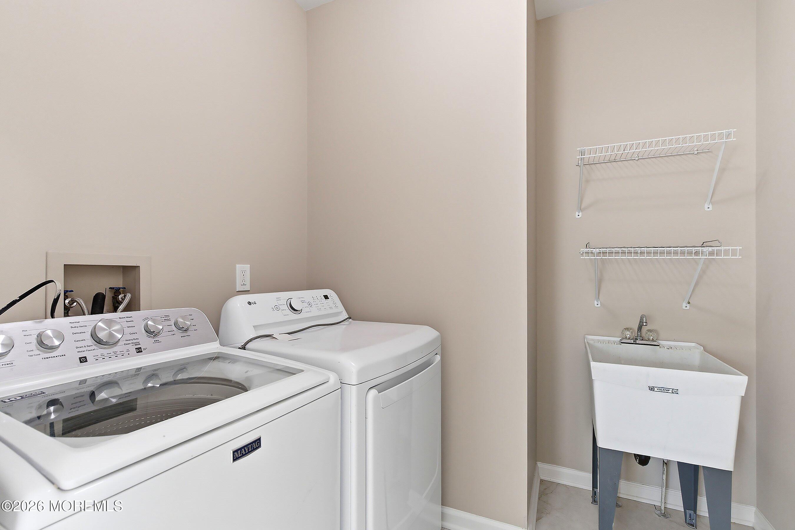 304 Disbrow Hill Road Millstone Township, NJ 08535 - Photo 24 of 54 33-Laundry