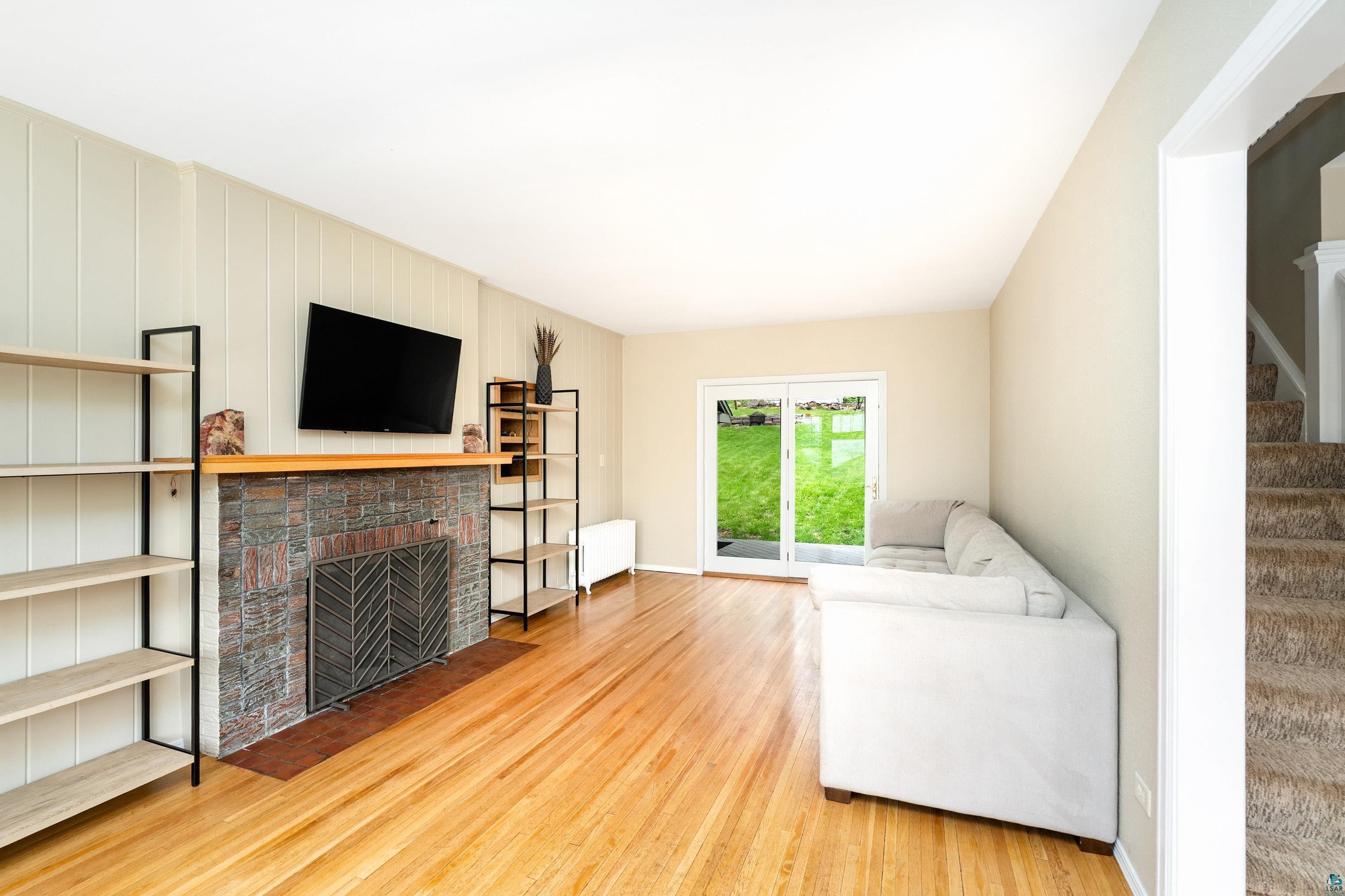 2701 East 2nd Street Duluth, MN 55812 - Photo 3 of 40