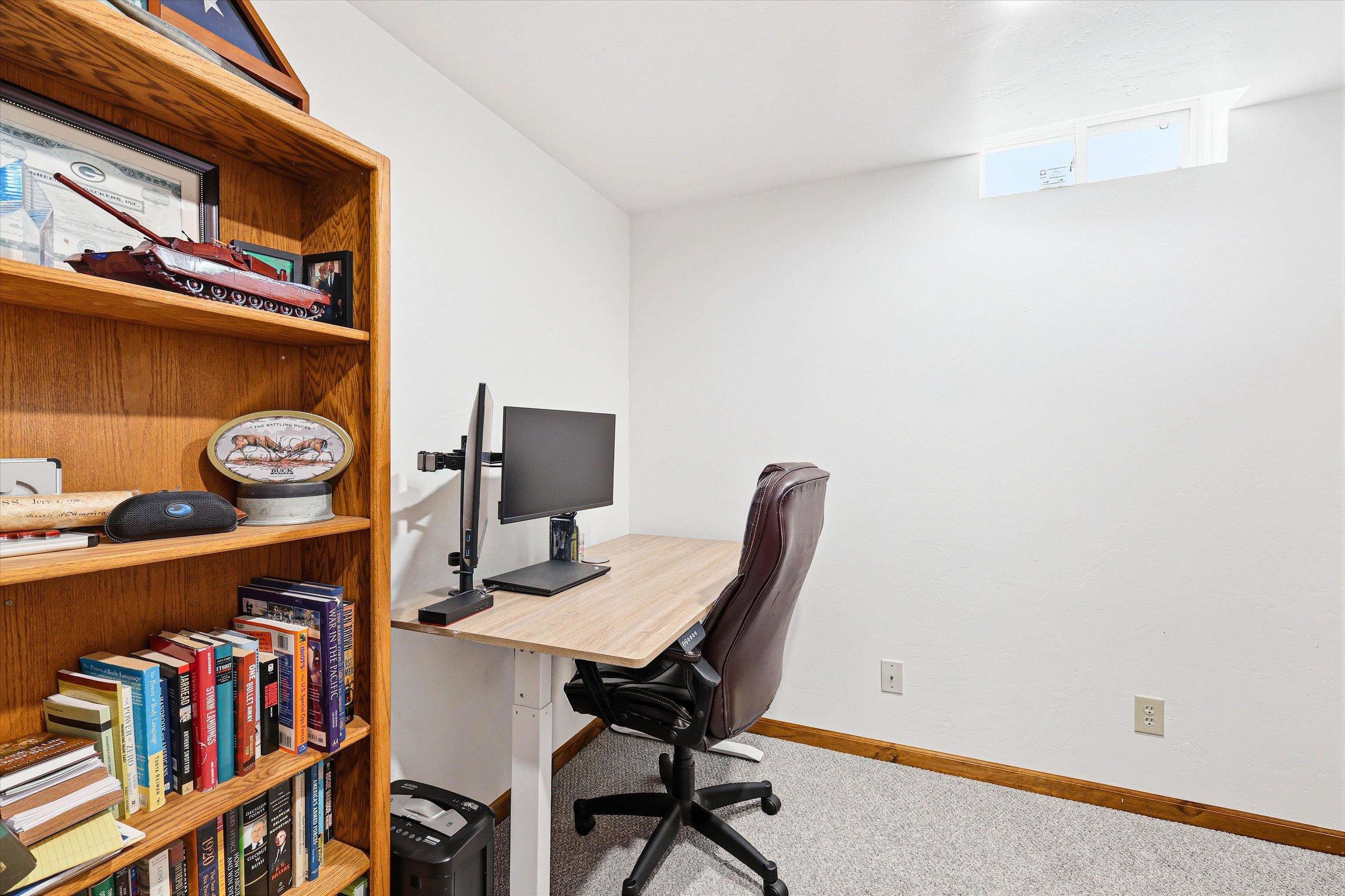 N9433 Evan Street Appleton, WI 54915 - Photo 16 of 24