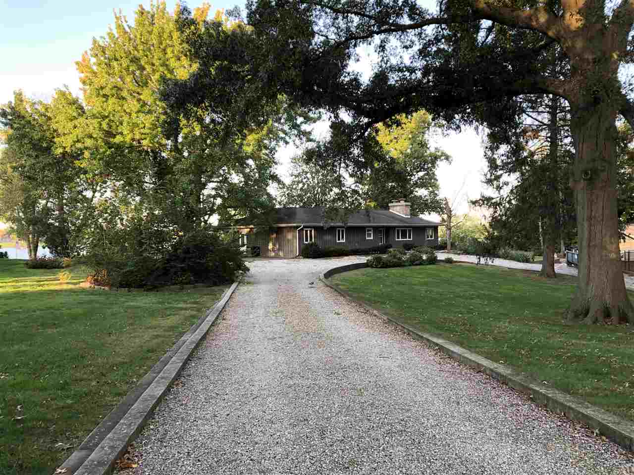 99 Linden Lane Springfield, IL 62712 - Photo 2 of 24 Gallery Image 2