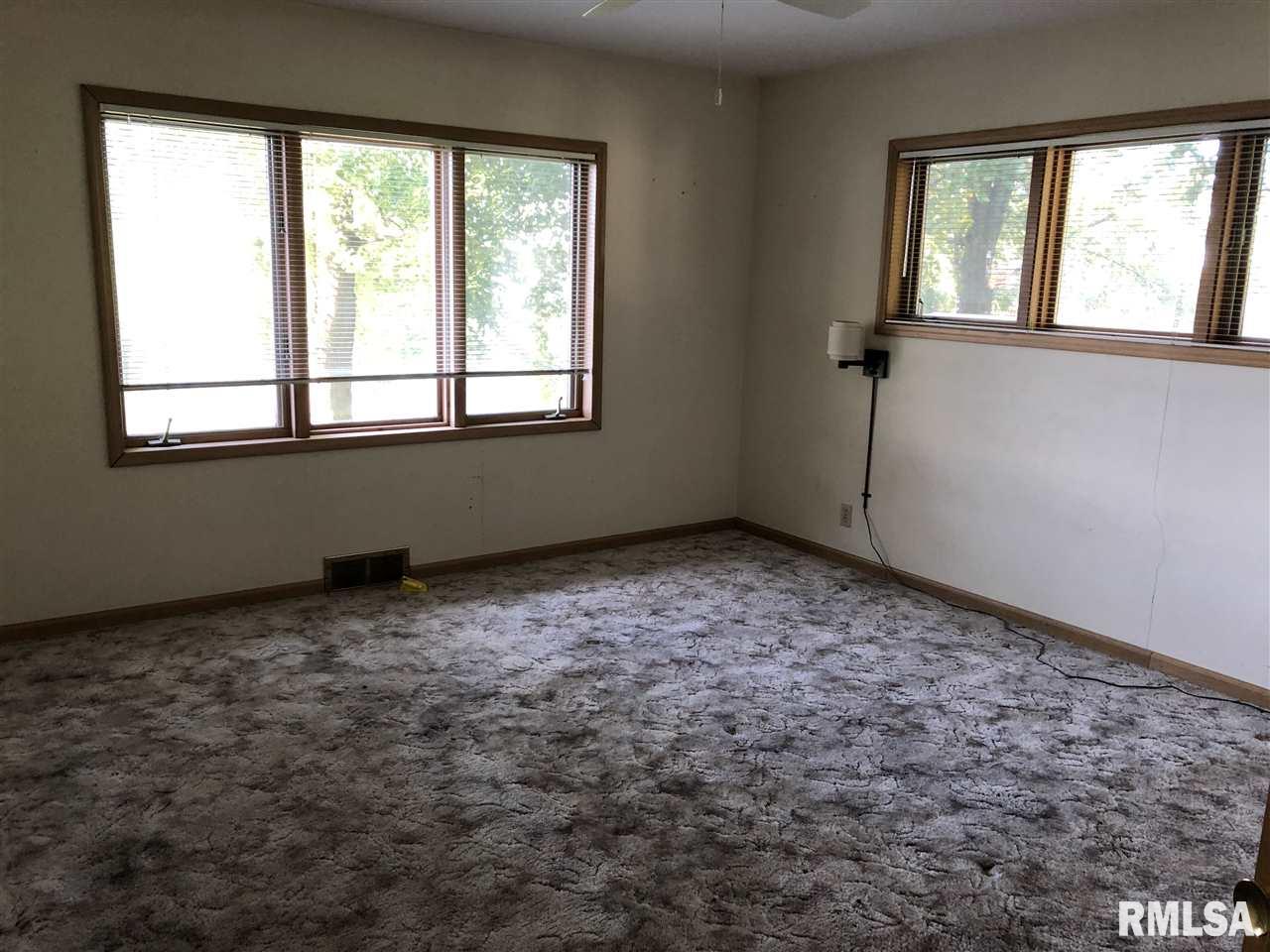 99 Linden Lane Springfield, IL 62712 - Photo 21 of 24 Gallery Image 21
