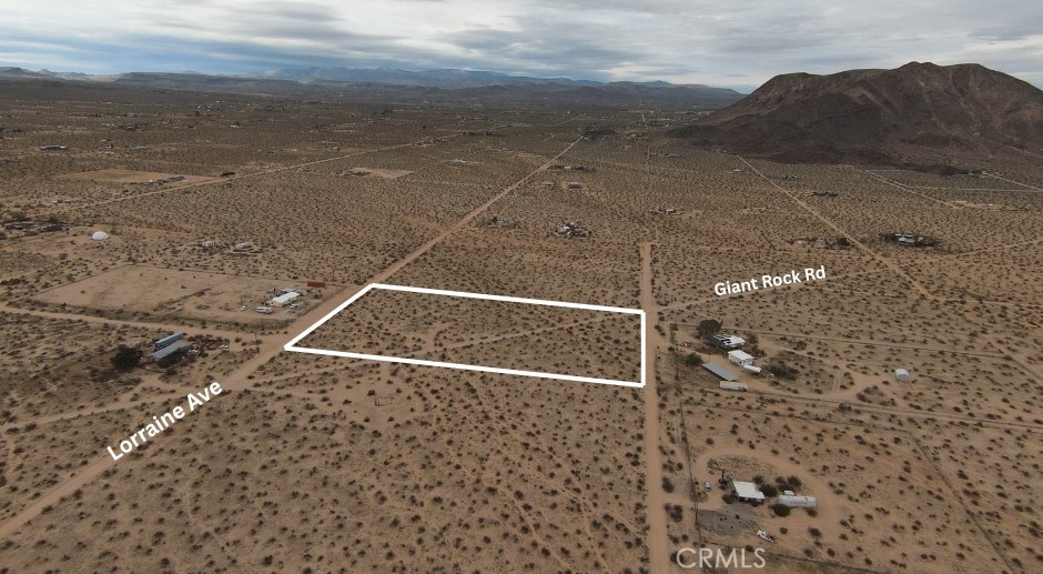 60396 Lorraine Road Landers, CA 92285 - Photo 7 of 15 a view of a bathroom