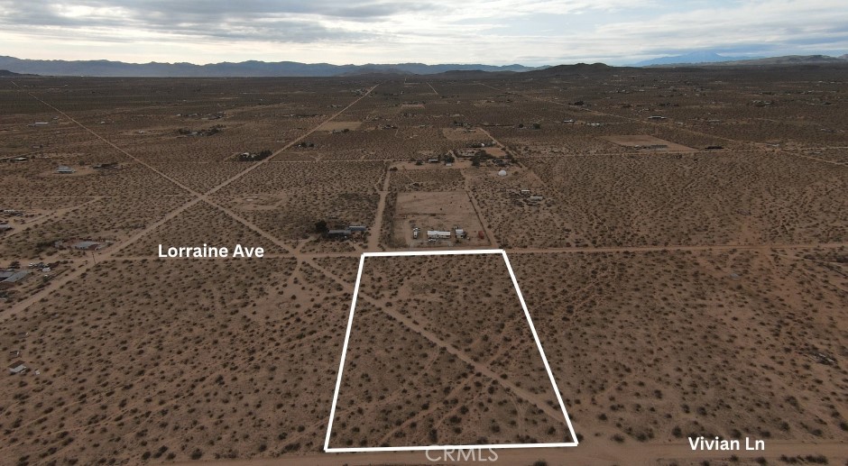 60396 Lorraine Road Landers, CA 92285 - Photo 9 of 15