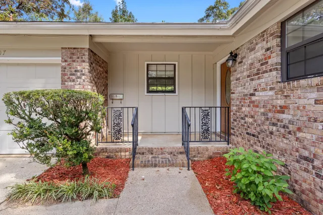 $225,000 | 2107 Old Bainbridge Road, Tallahassee, FL 32303