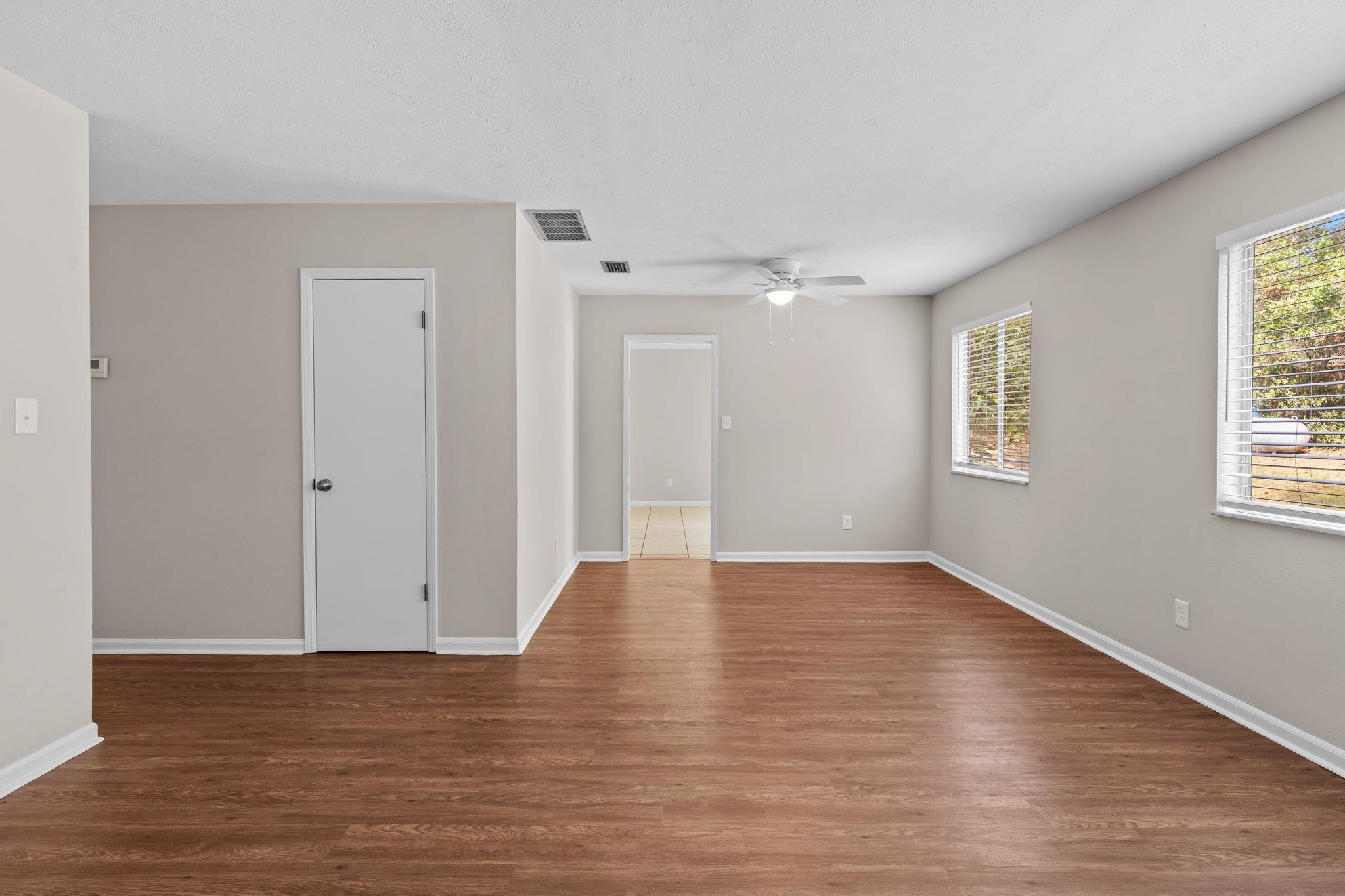 2107 Old Bainbridge Road Tallahassee, FL 32303 - Photo 27 of 31