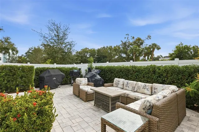 $997,500 | 2245 Muesel Street, Sarasota, FL 34237