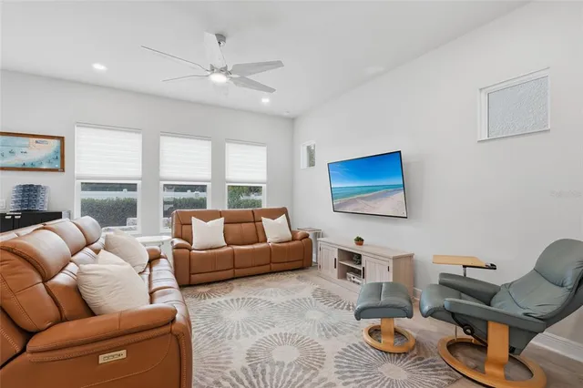 $997,500 | 2245 Muesel Street, Sarasota, FL 34237