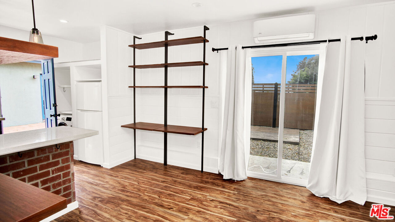 1007 Sunmore Lane, Unit B Altadena, CA 91001 - Photo 9 of 17