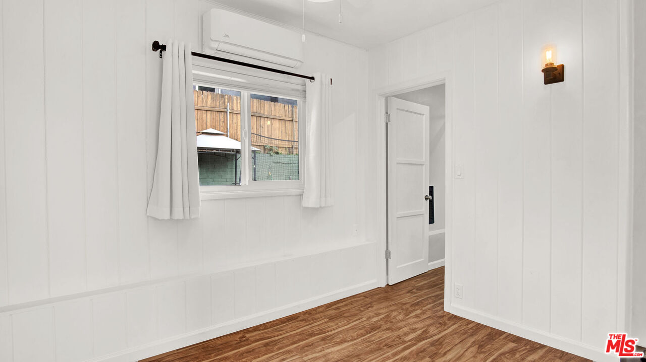 1007 Sunmore Lane, Unit B Altadena, CA 91001 - Photo 10 of 17