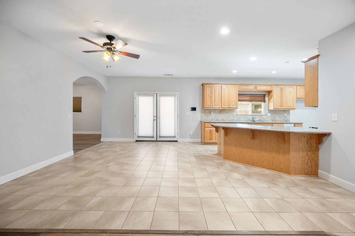 4530 Maximus Road Denair, CA 95316 - Photo 7 of 31